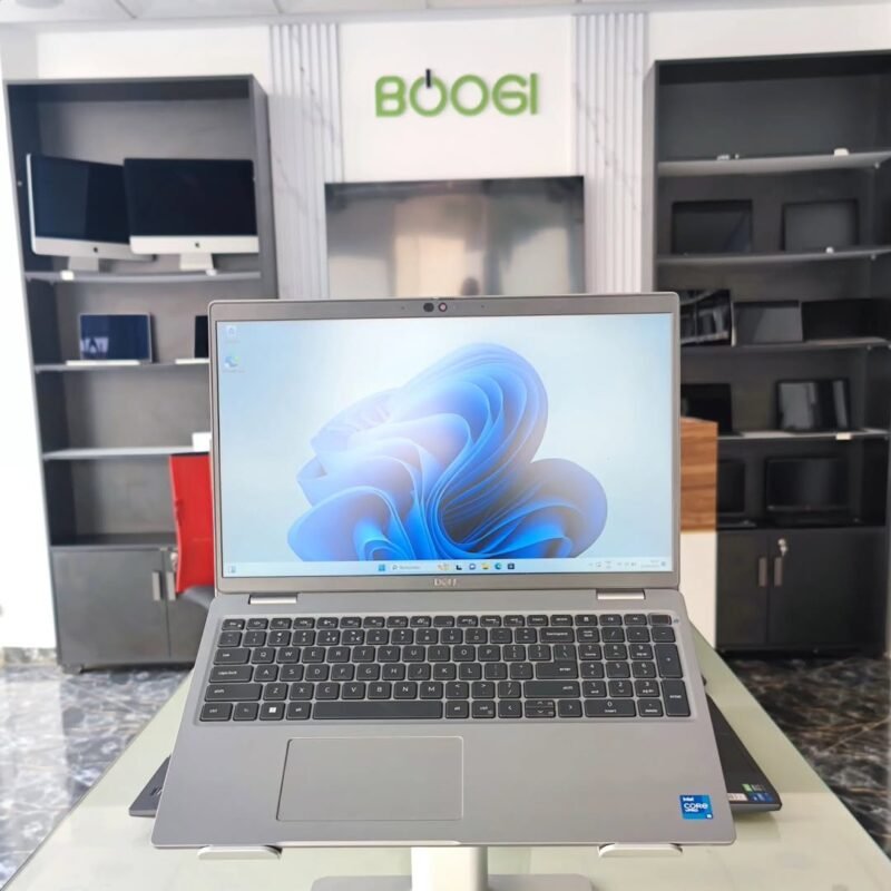 DELL LATITUDE 5520 (1301)