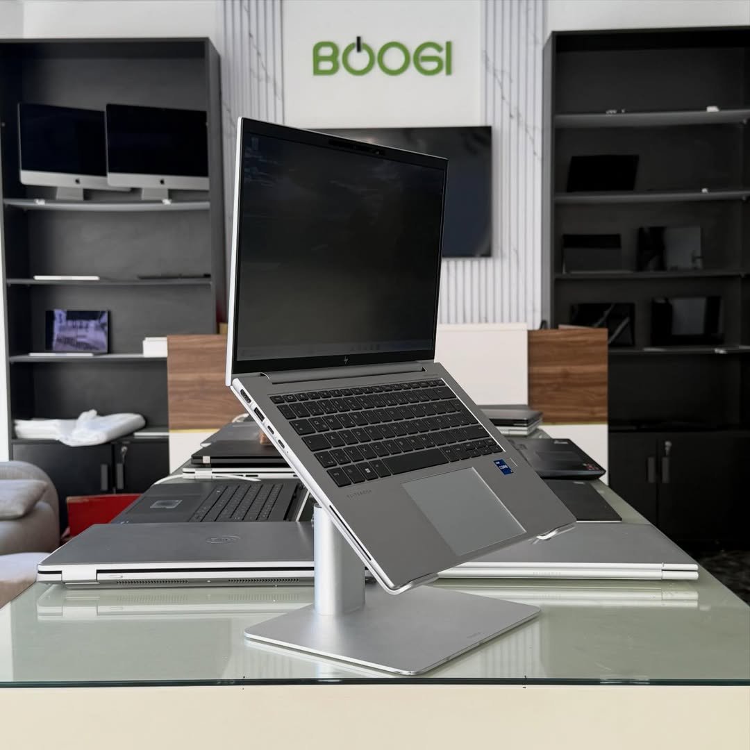 HP EliteBook 840 G10 (1389) – Image 3