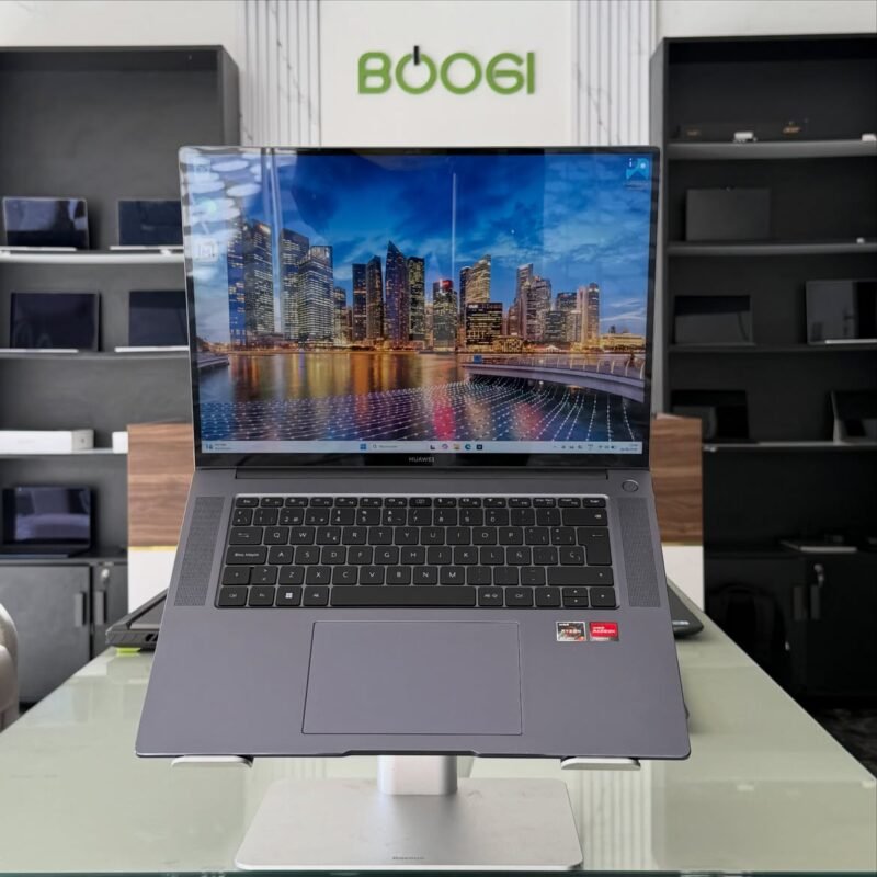 HUAWEI Matebook D16